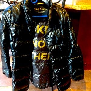 Juicy couture women jacket with inside pockets